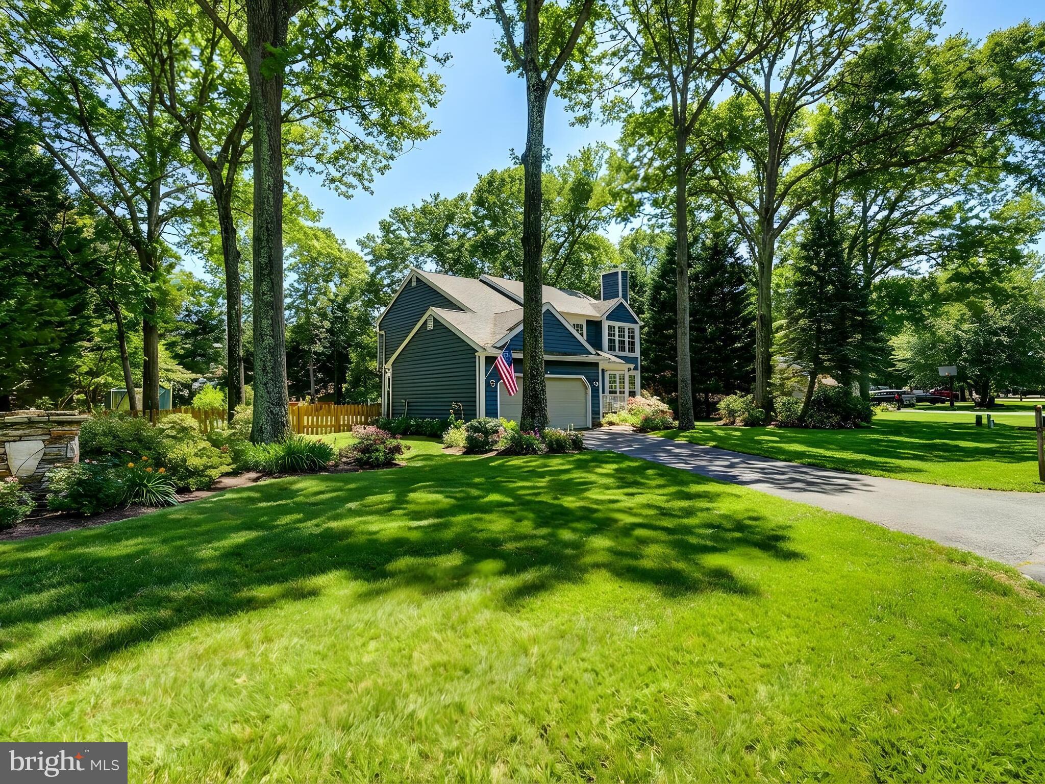 1301 WATER OAK DRIVE