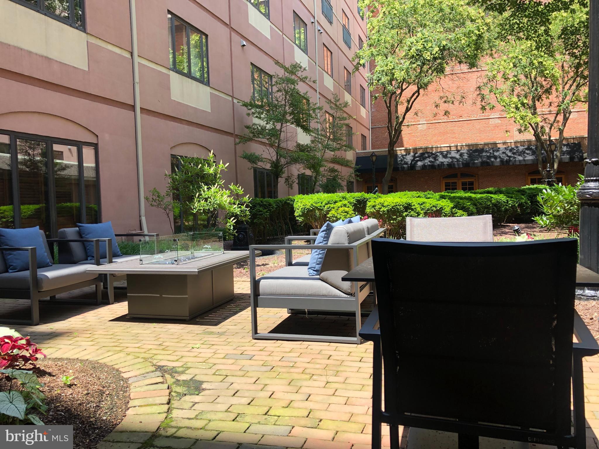 1000 FELL STREET Unit: 624