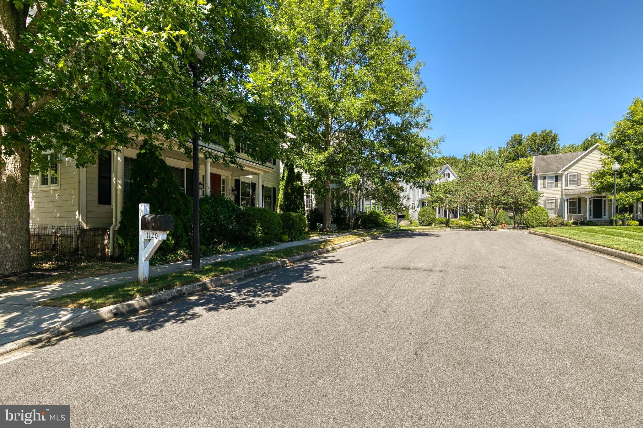 1120 WASHINGTONVILLE DRIVE