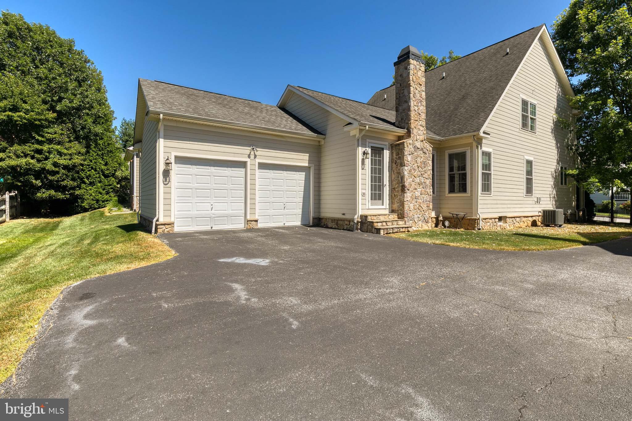 1120 WASHINGTONVILLE DRIVE
