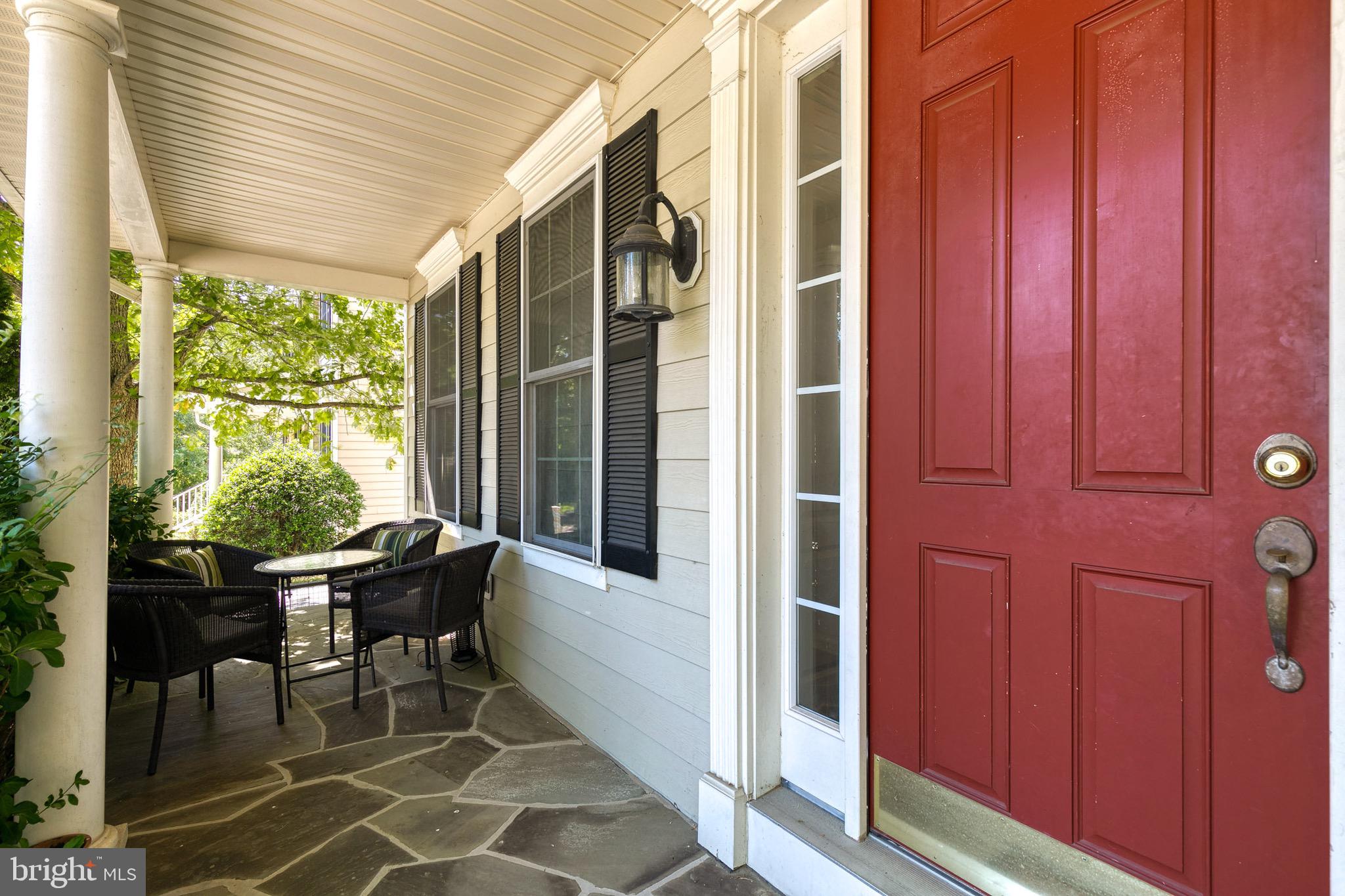1120 WASHINGTONVILLE DRIVE