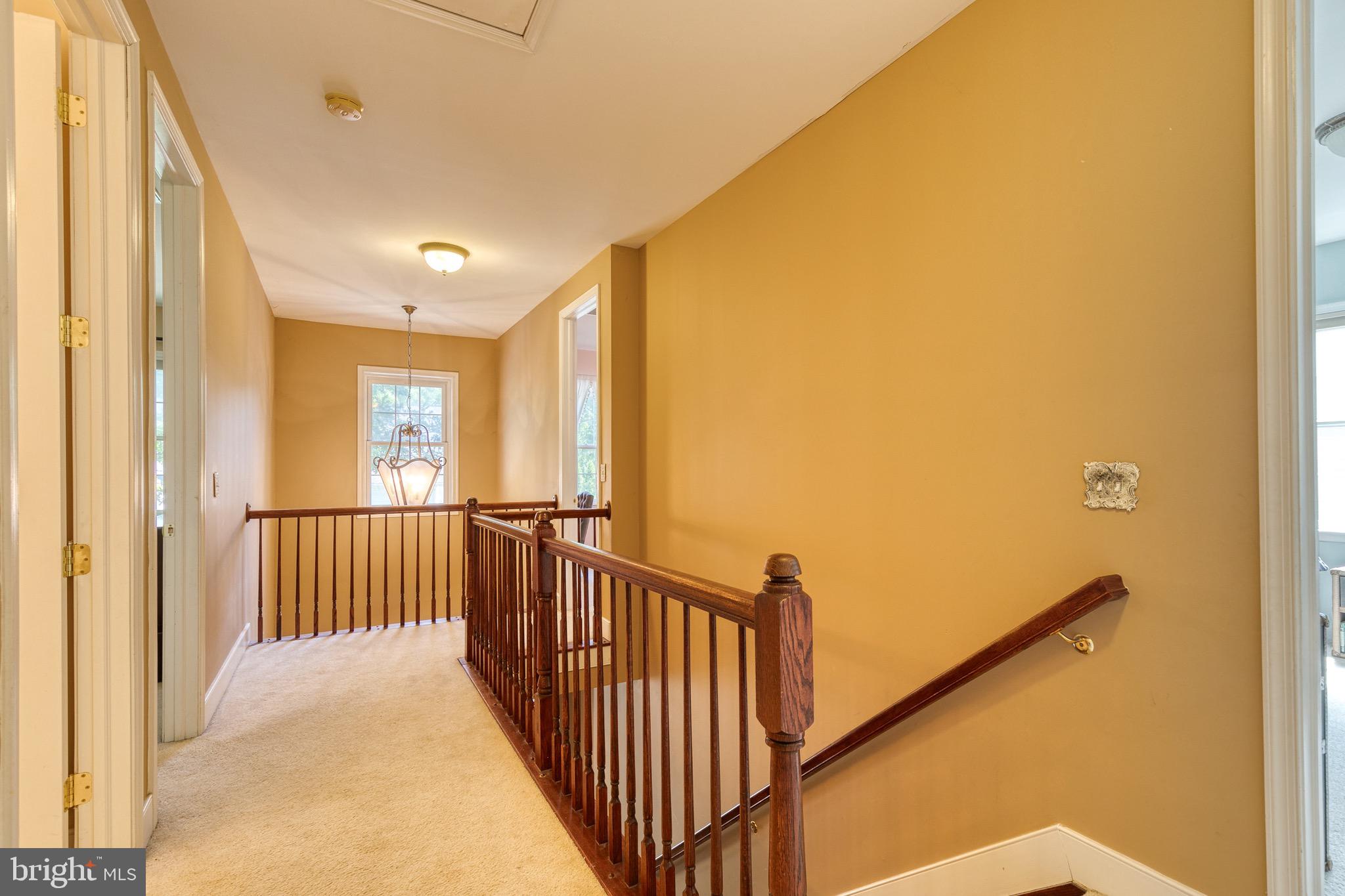 1120 WASHINGTONVILLE DRIVE
