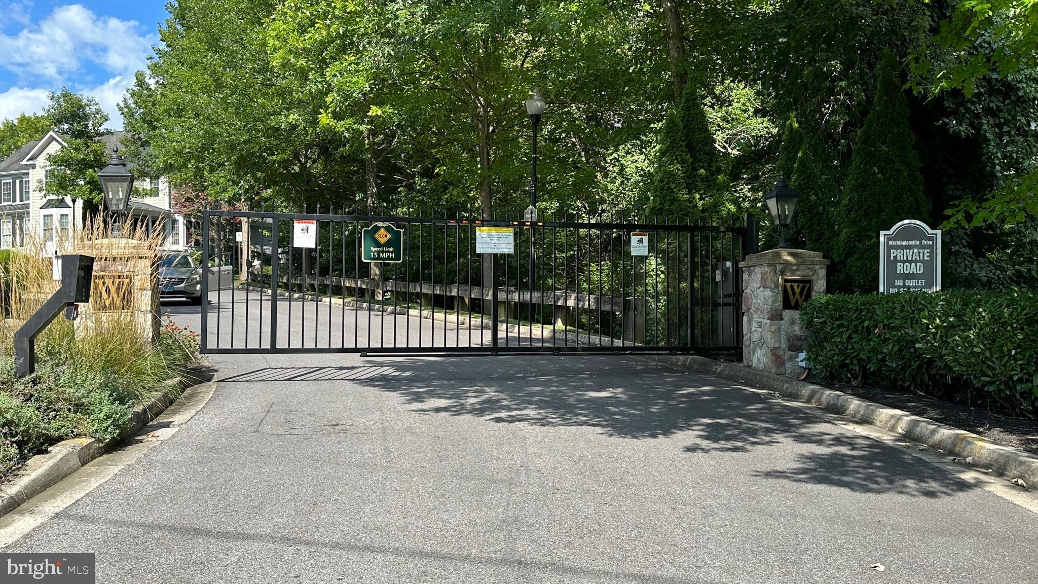 1120 WASHINGTONVILLE DRIVE