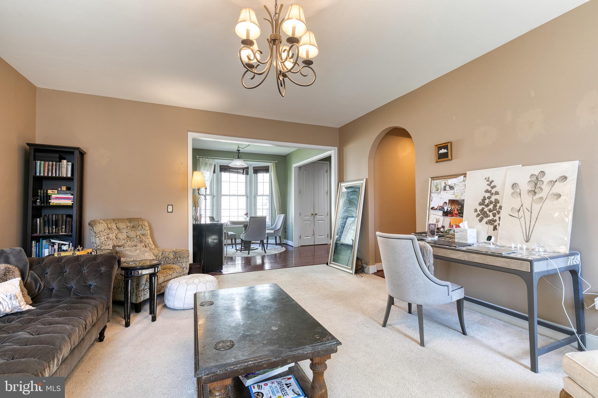 1120 WASHINGTONVILLE DRIVE