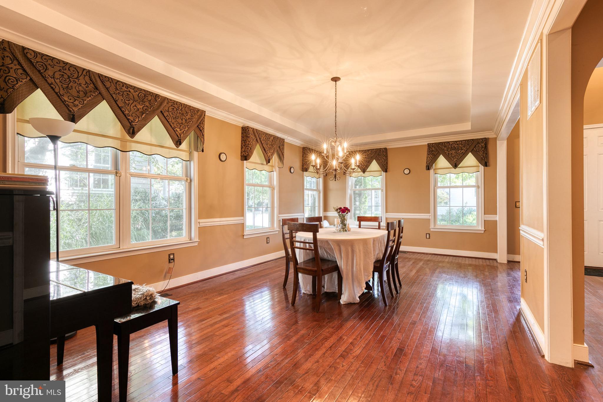 1120 WASHINGTONVILLE DRIVE
