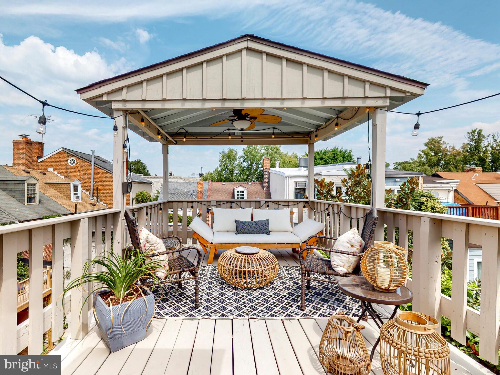 1602 SHAKESPEARE STREET