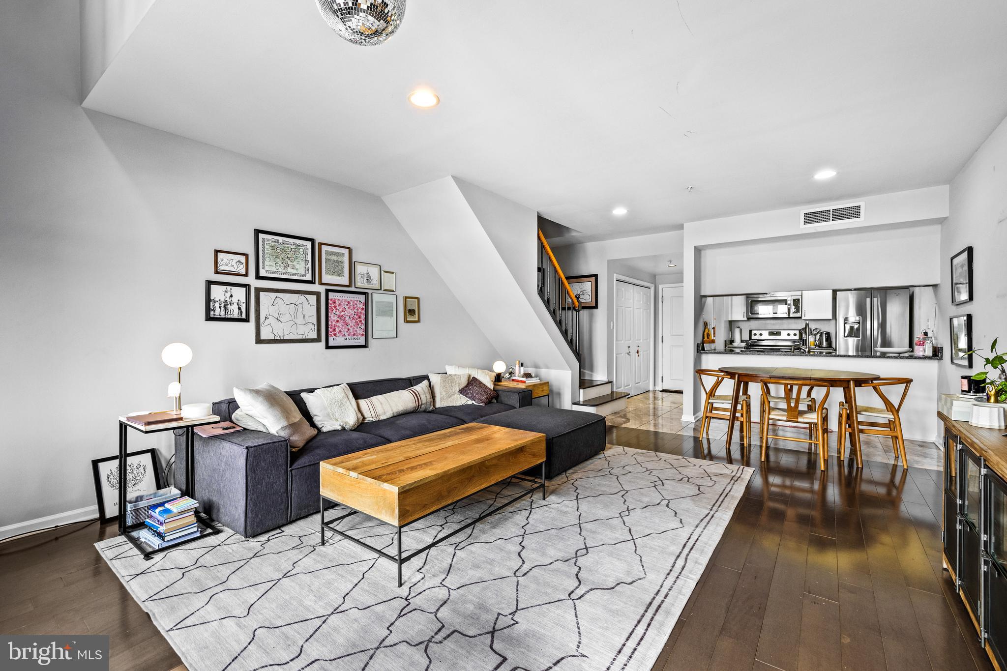 1000 FELL STREET Unit: 206