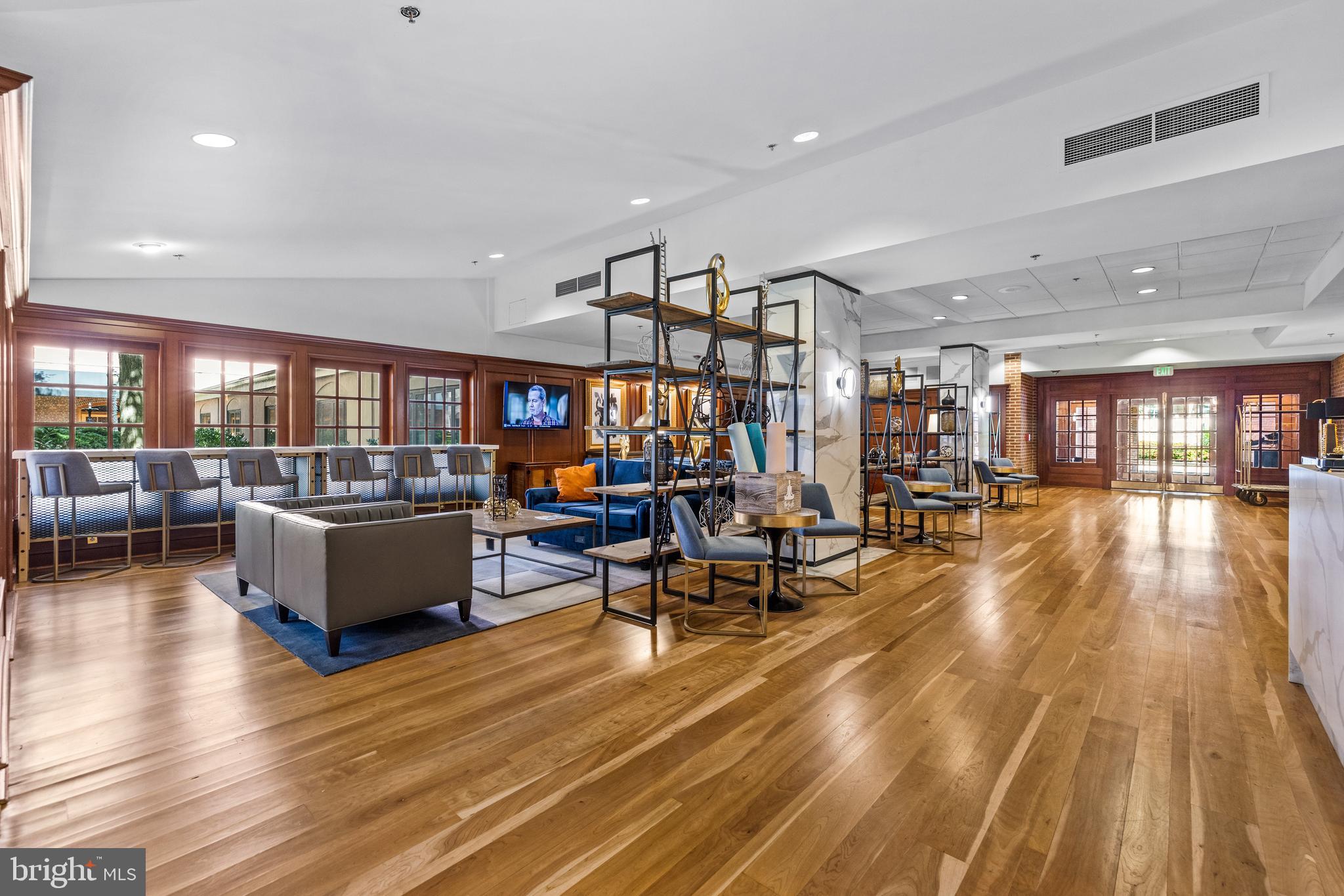 1000 FELL STREET Unit: 206