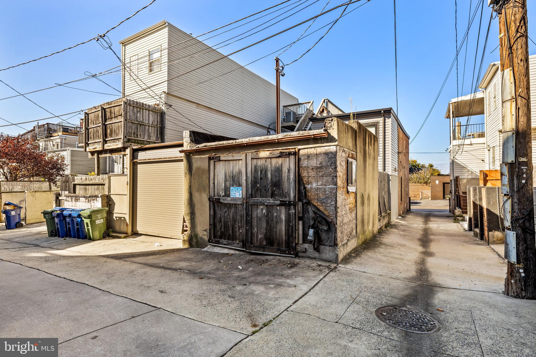 901 S Streeper STREET