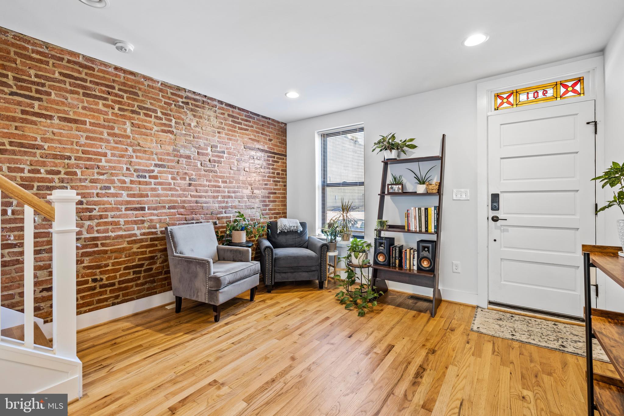 901 S Streeper STREET