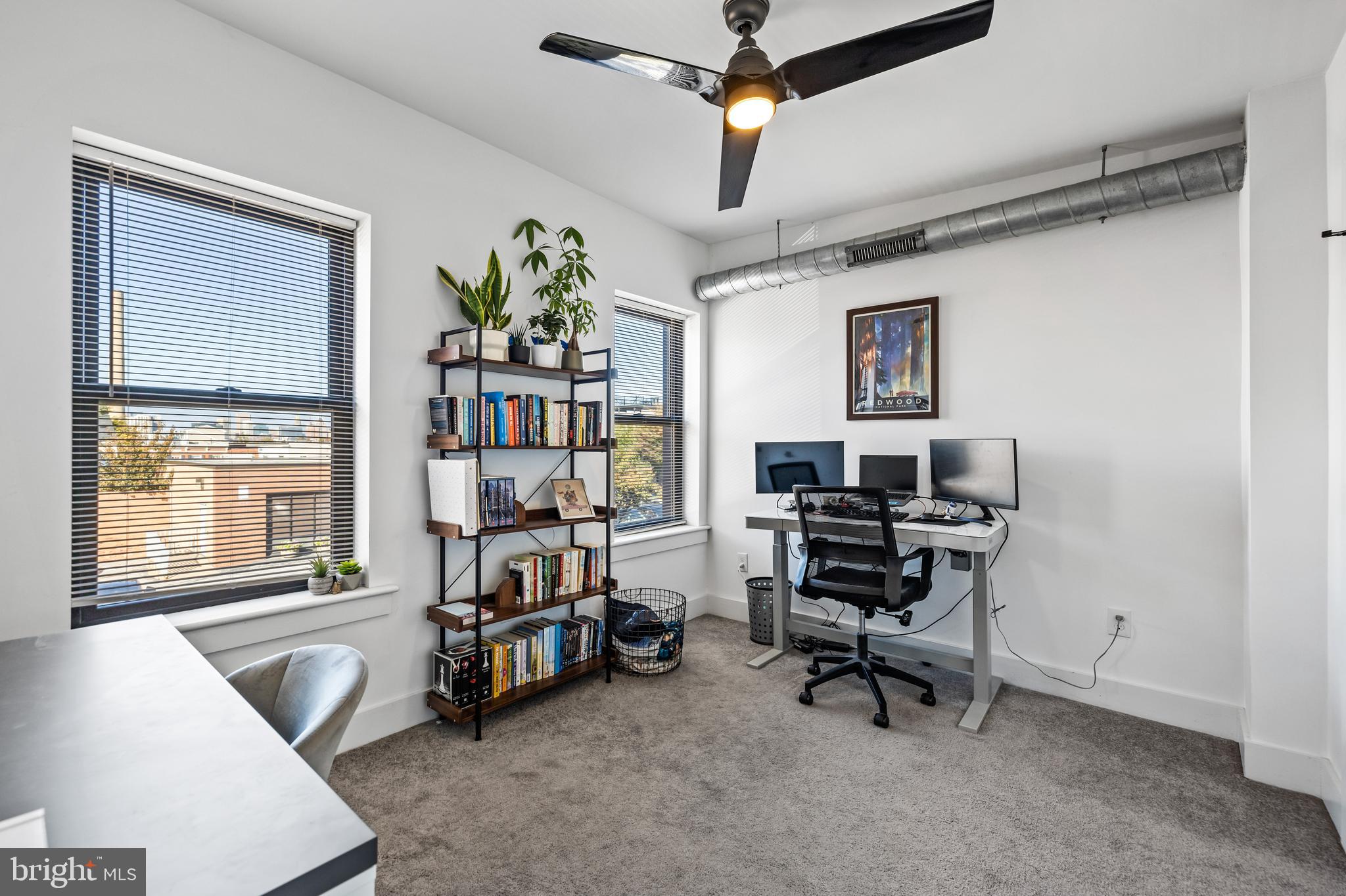 901 S Streeper STREET