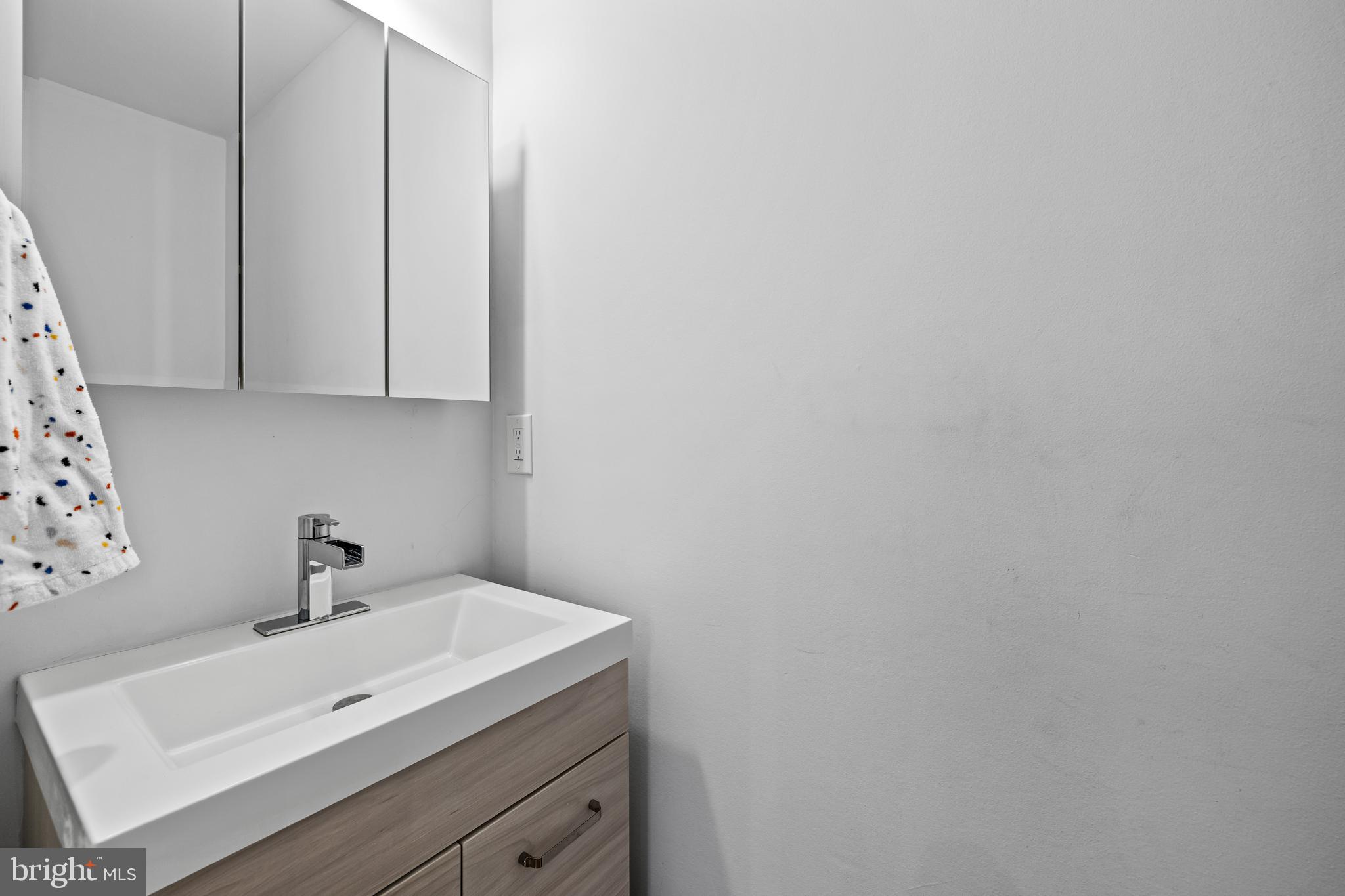 901 S Streeper STREET