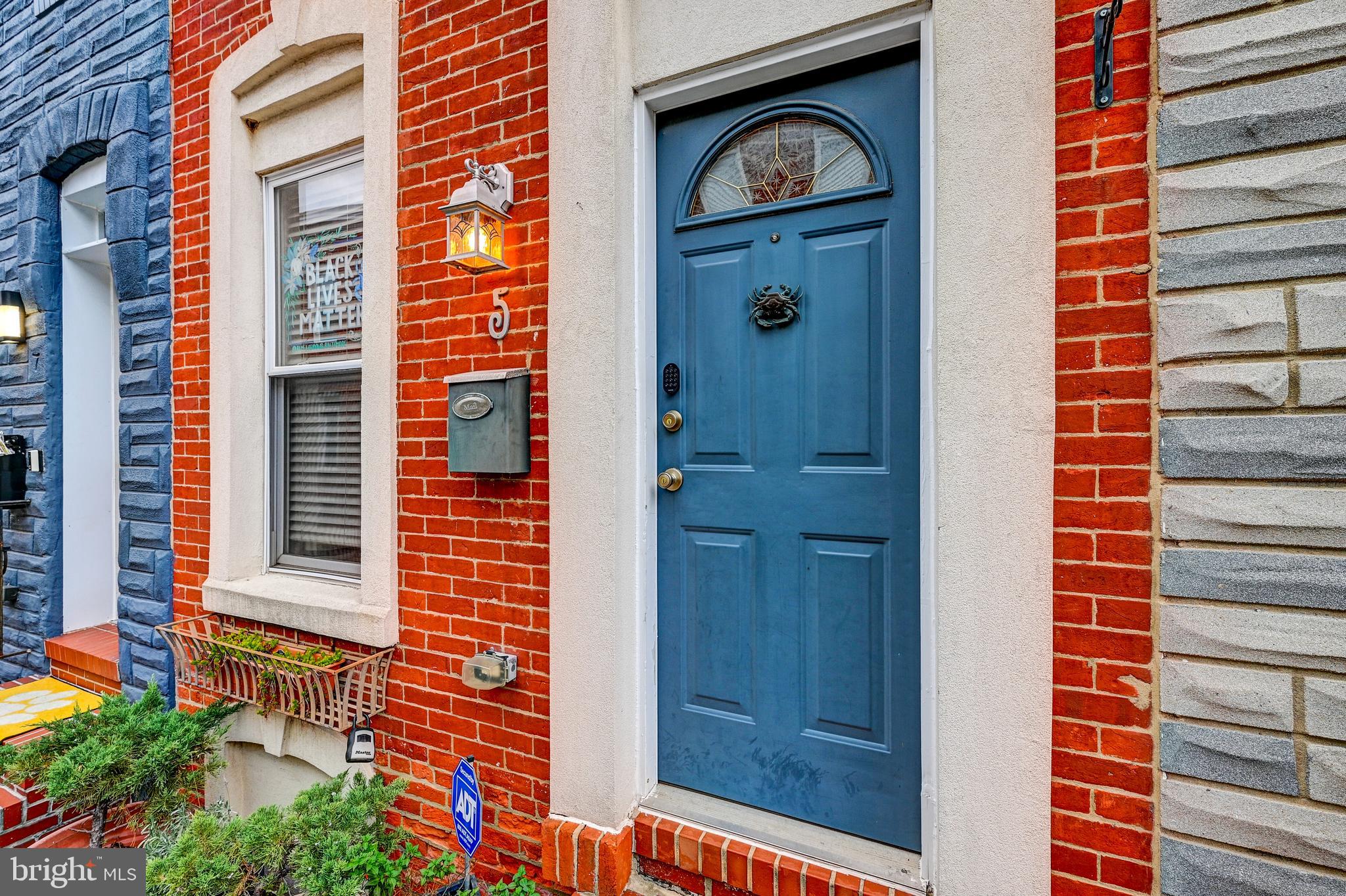 5 N Rose STREET