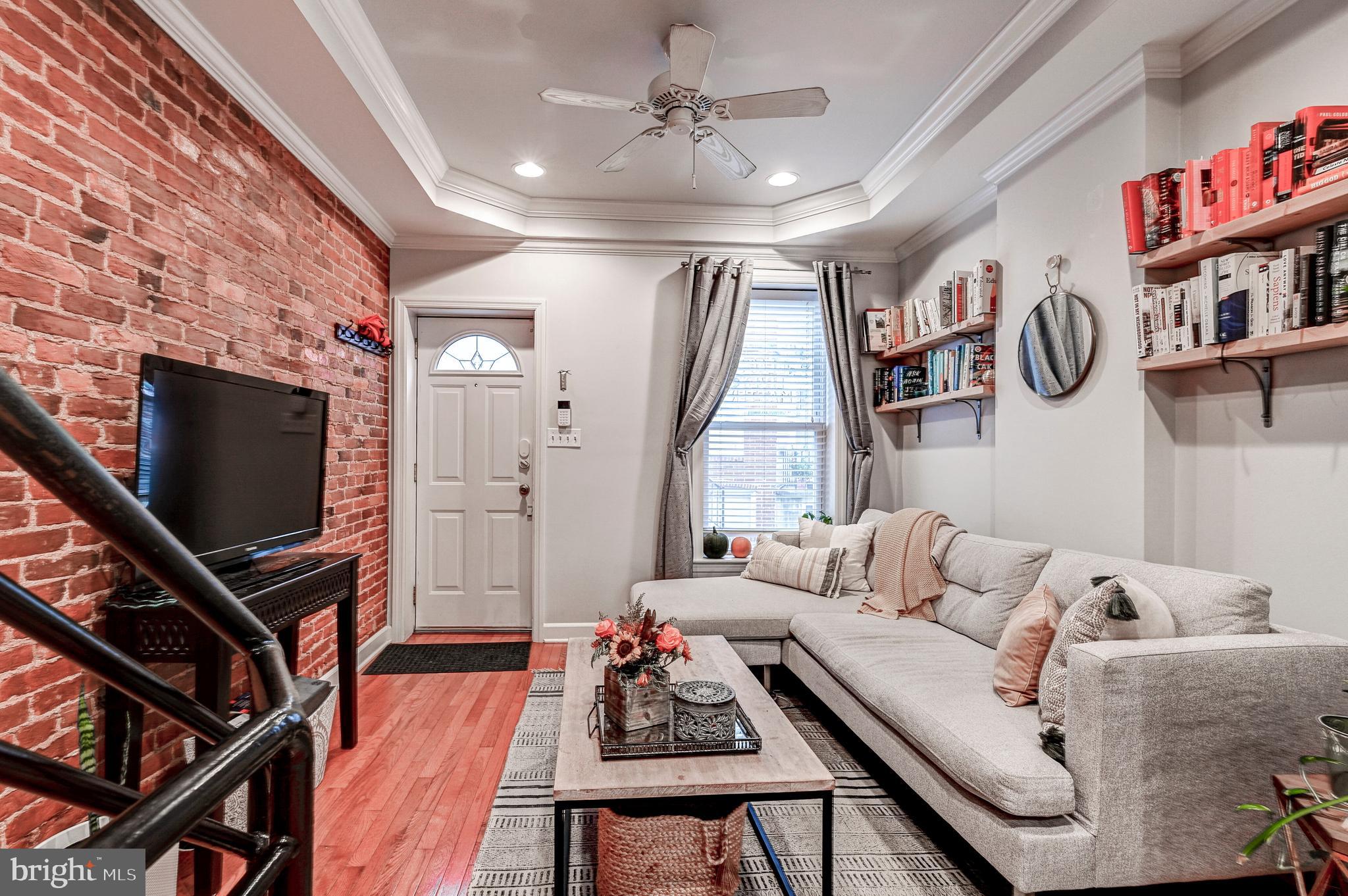 5 N Rose STREET
