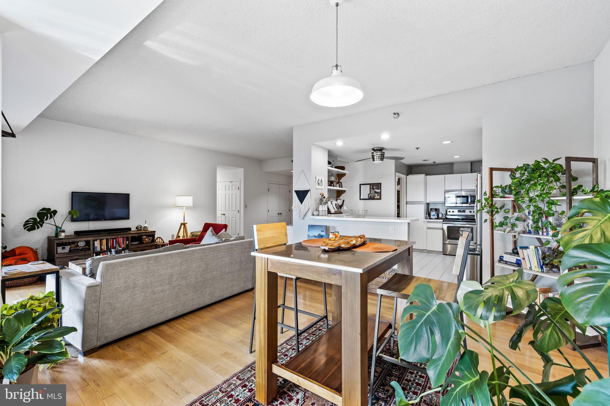 2515 Boston STREET Unit: 1108