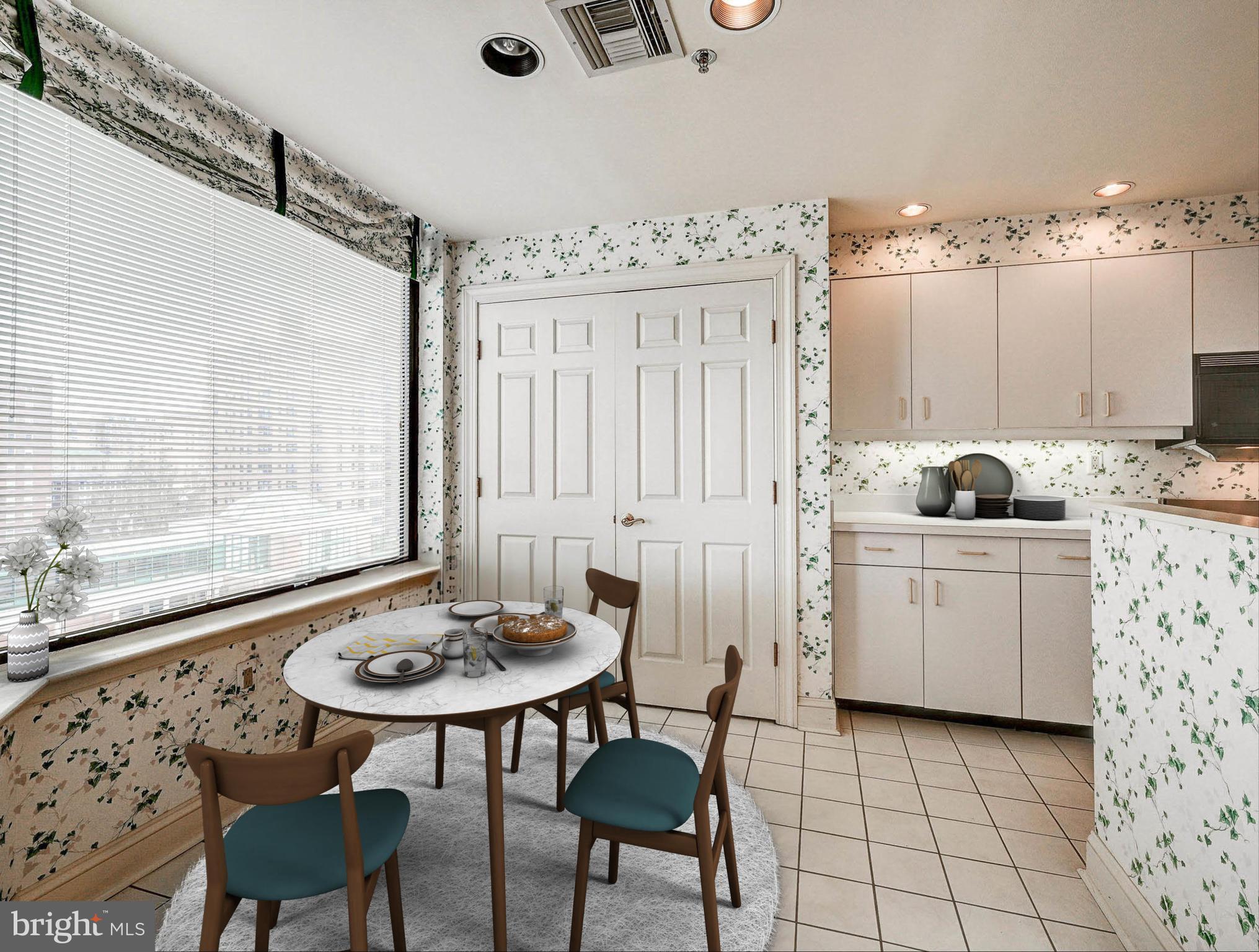 3704 N Charles St N #505