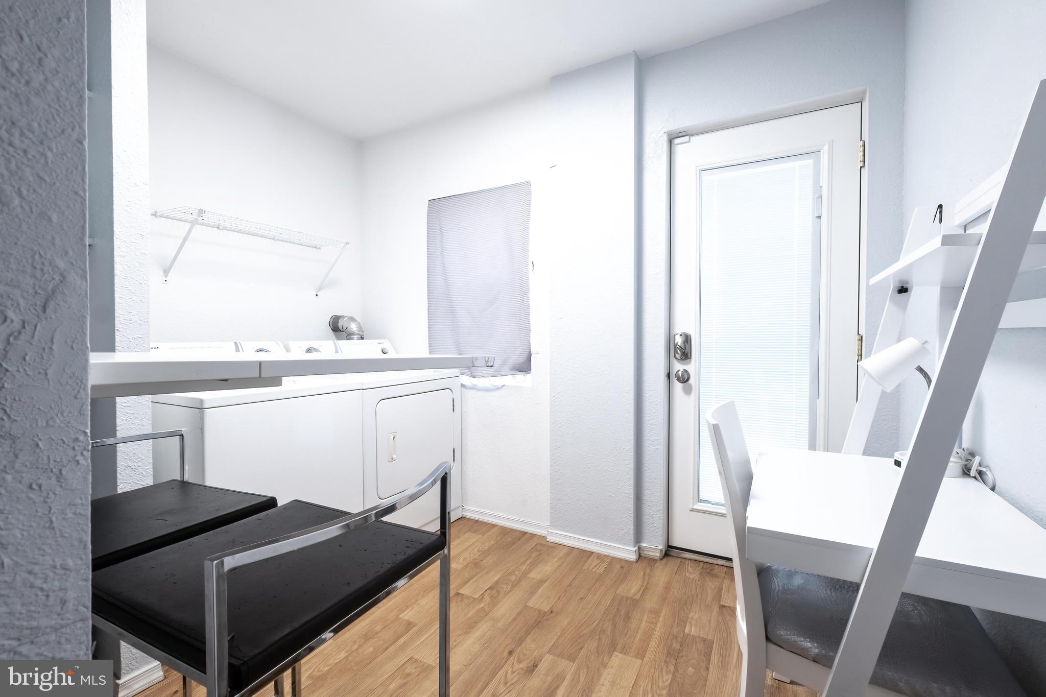 3452 Elm Avenue Unit: 2