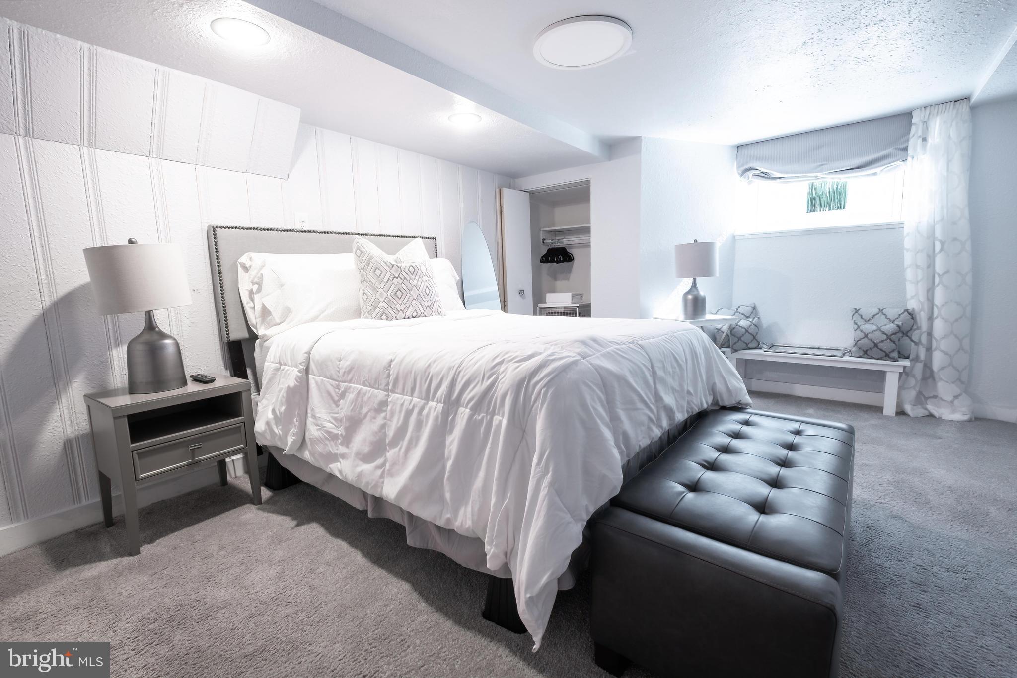 3452 Elm Avenue Unit: 2