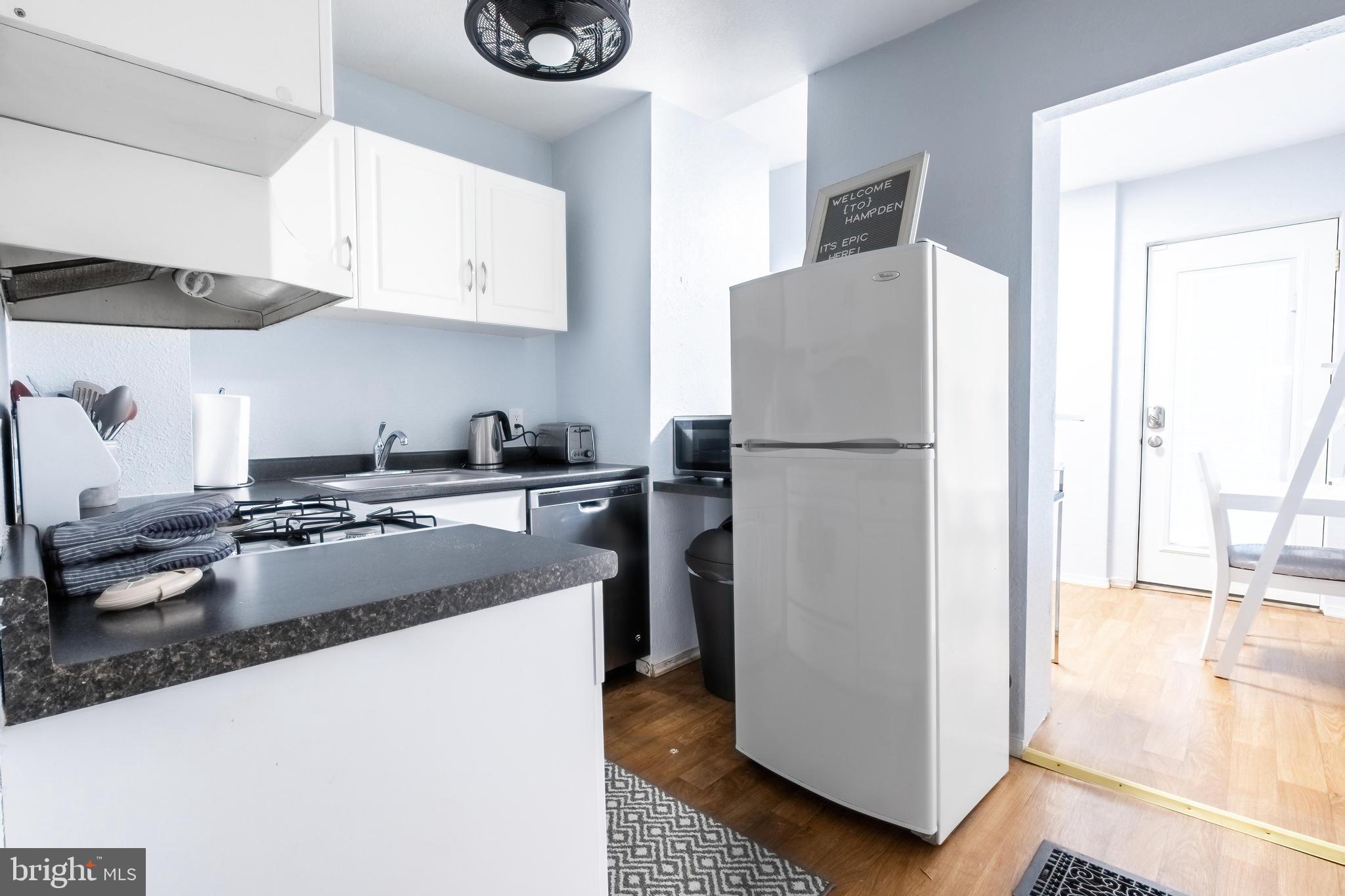 3452 Elm Avenue Unit: 2