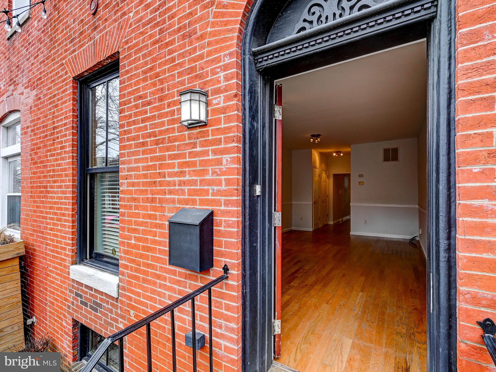 6 Chester St S