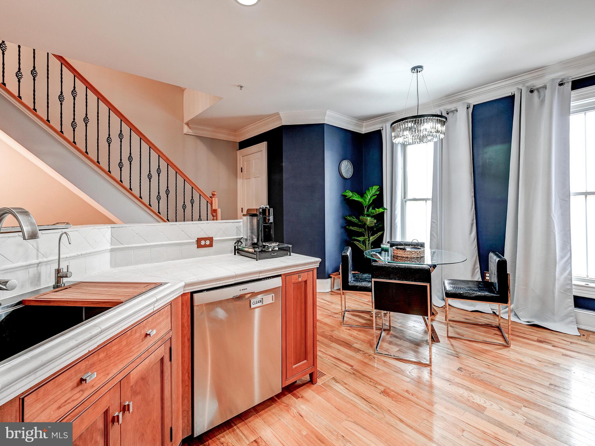 1207 Dockside Cir