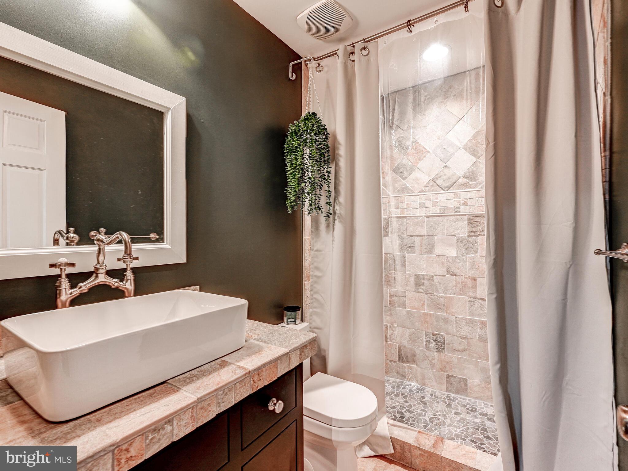 1207 Dockside Cir