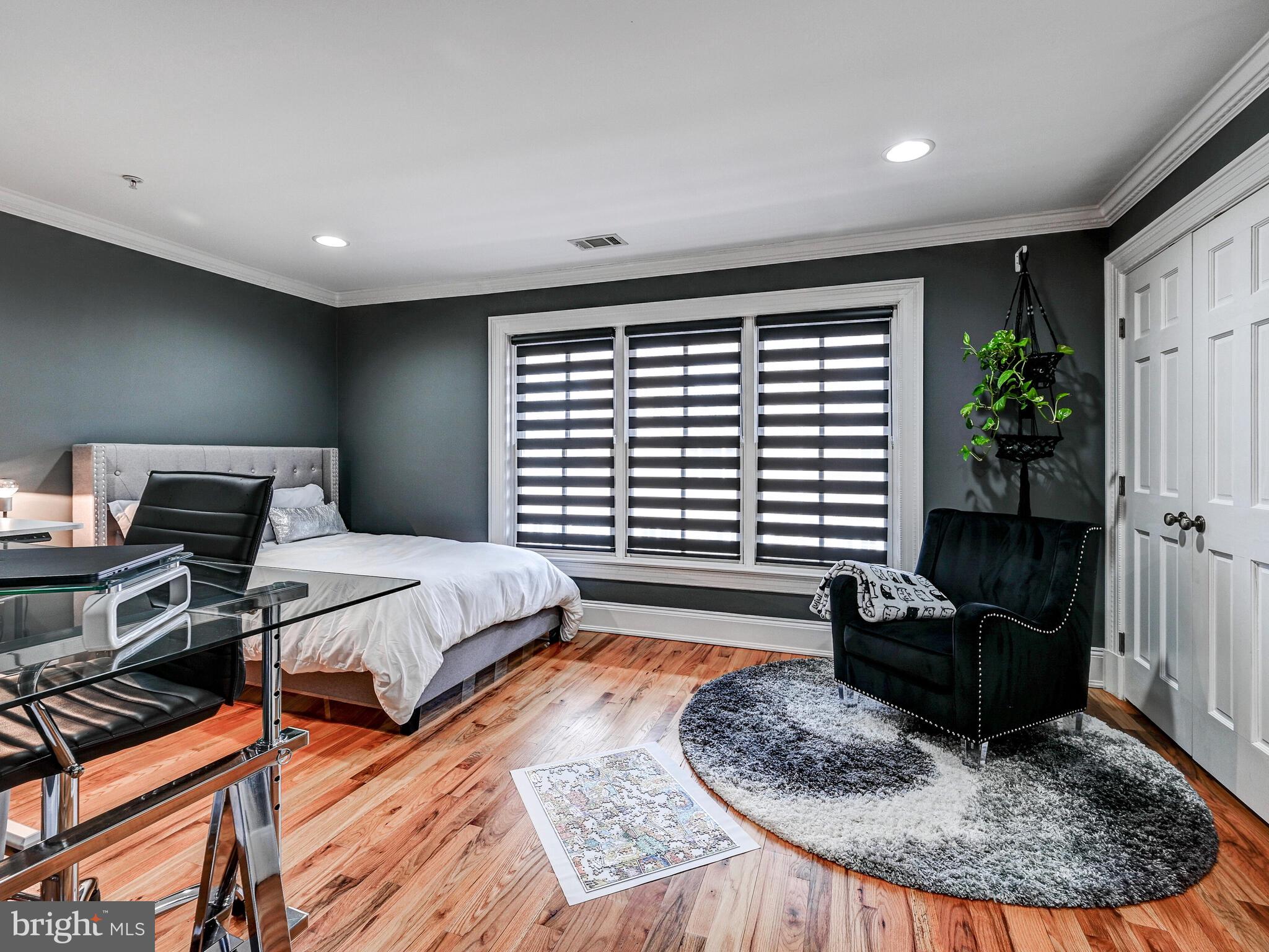 1207 Dockside Cir