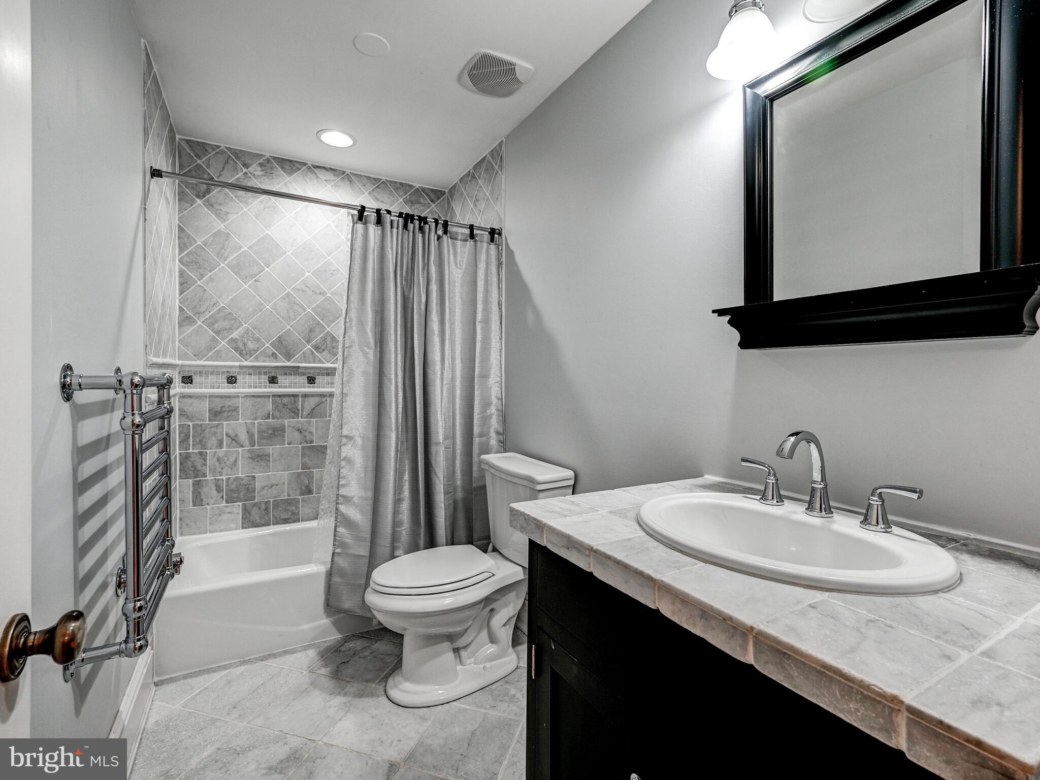 1207 Dockside Cir