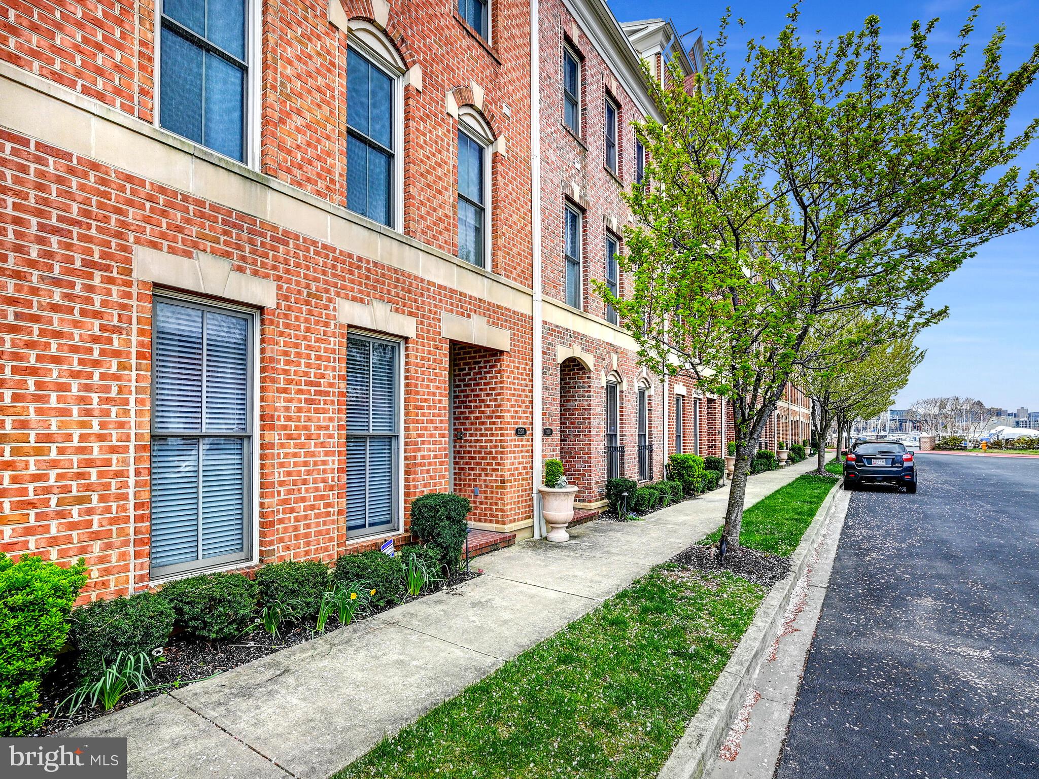 1207 Dockside Cir