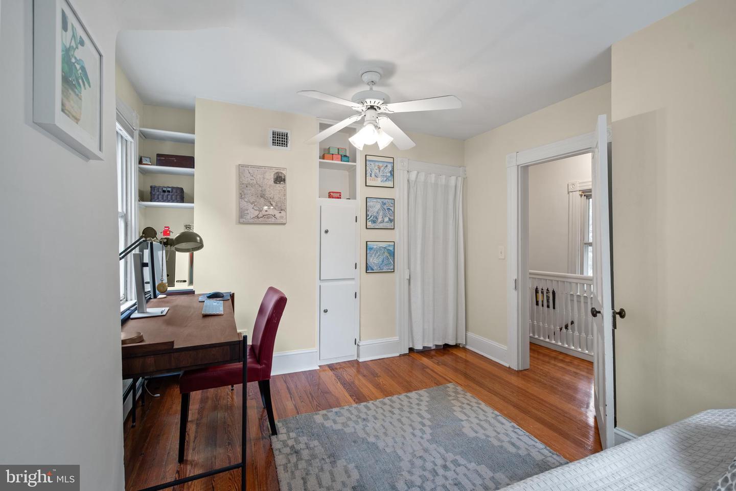 4643 Schenley Rd