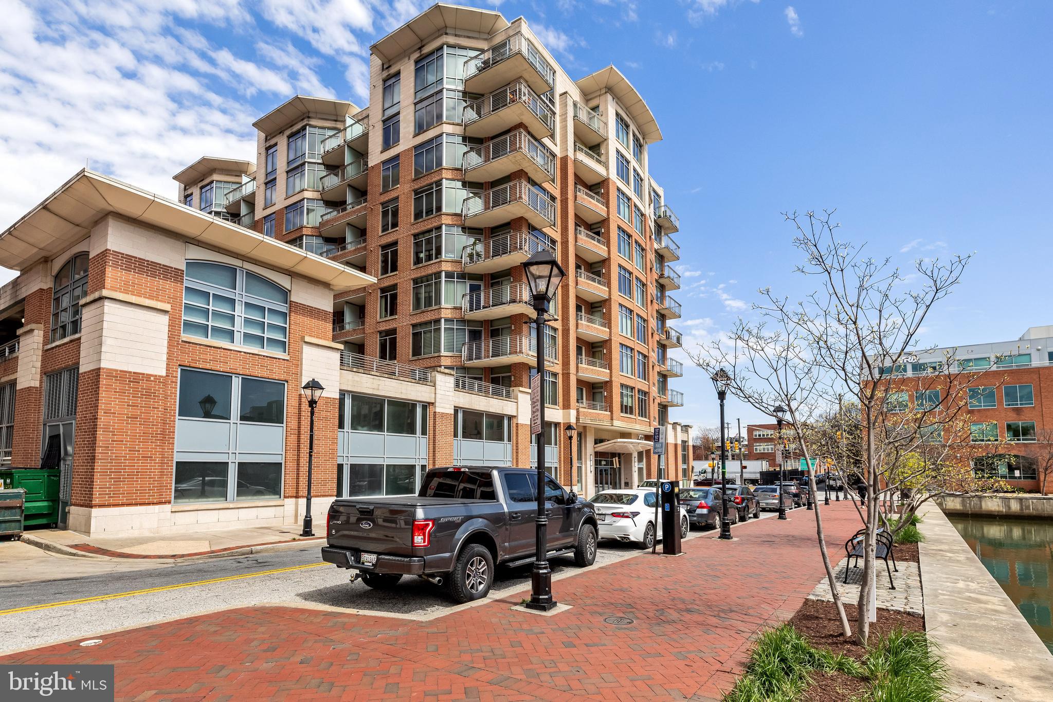 1400 LANCASTER ST #307