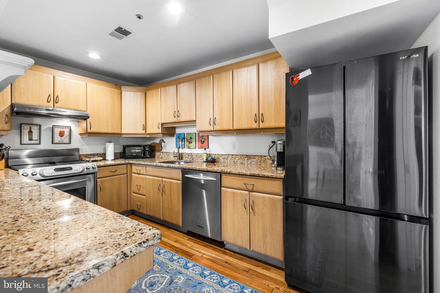 820 William Street #5