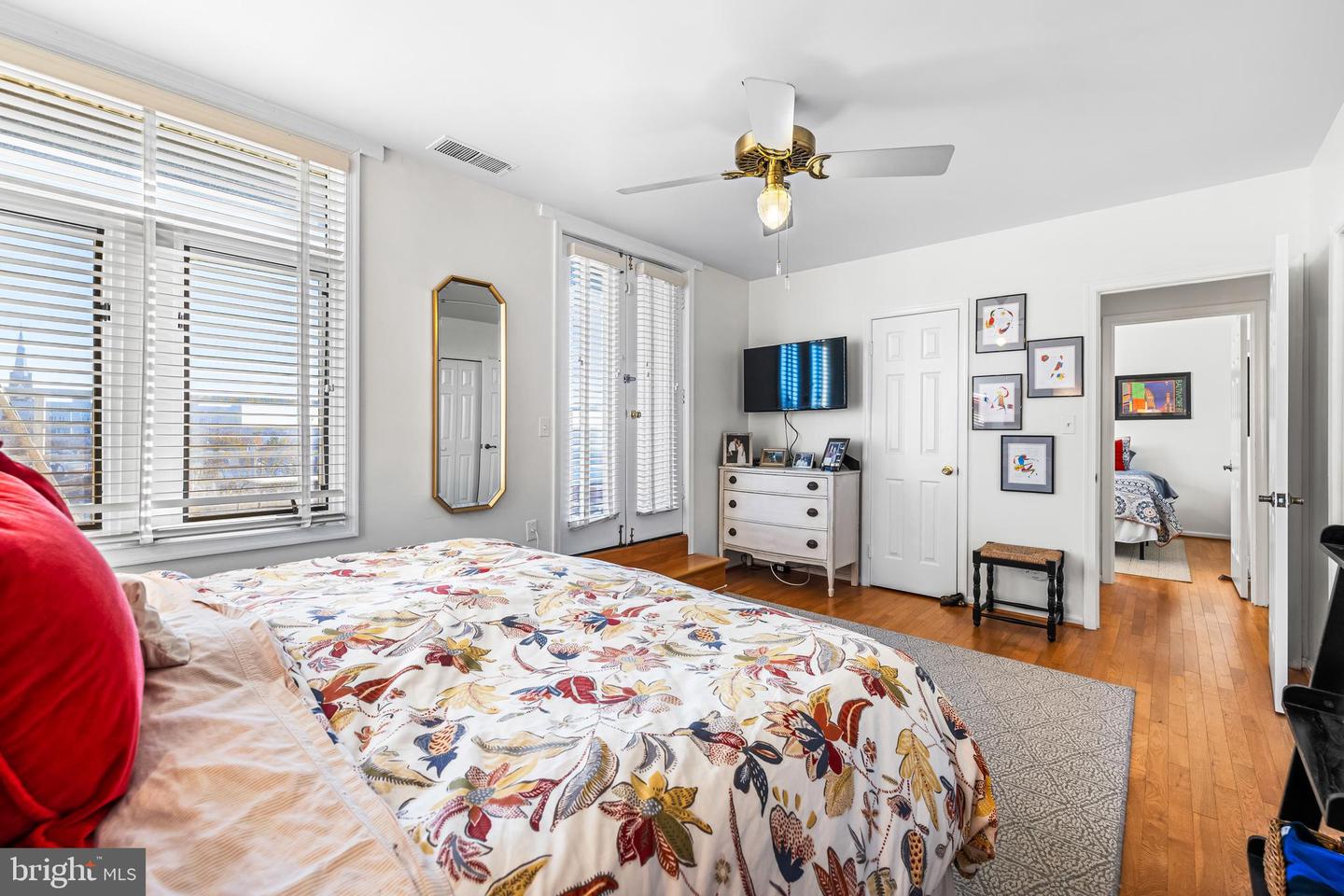 820 William Street #5