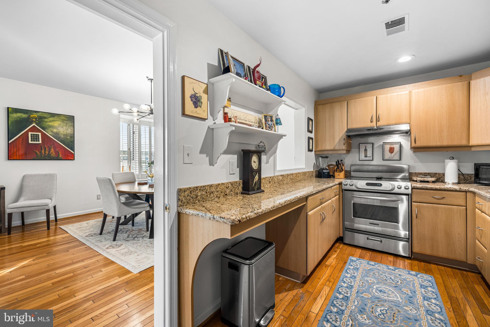 820 William Street #5