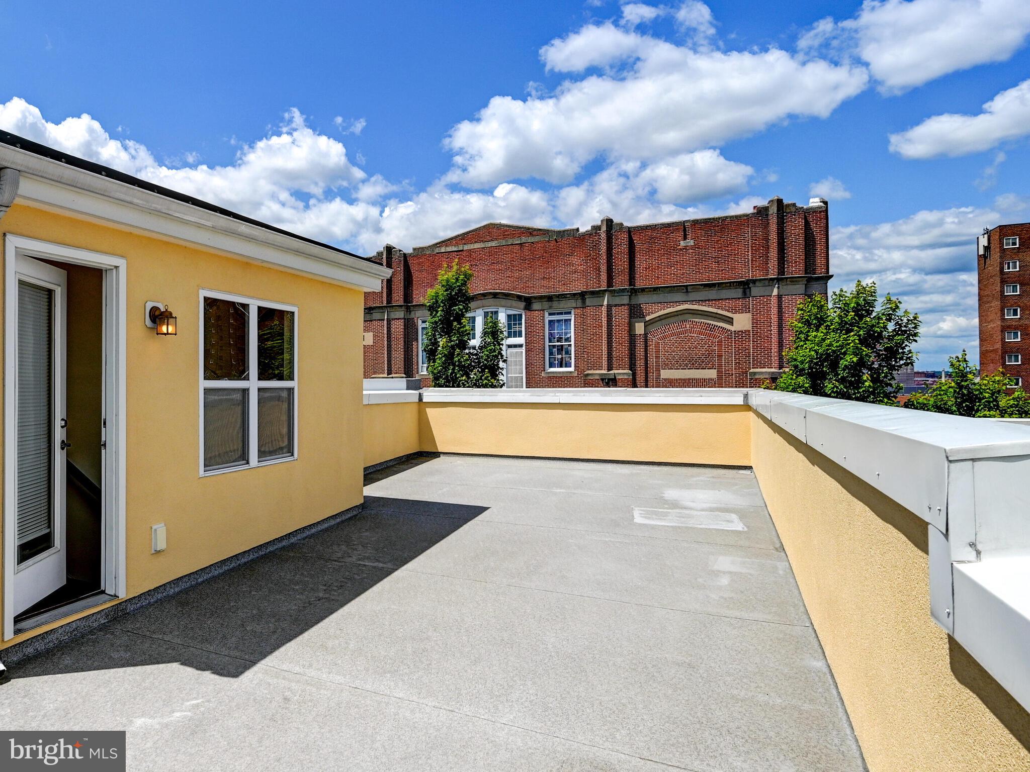 131 N Chester St