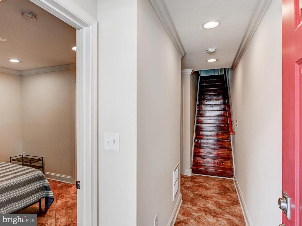 131 N Chester St