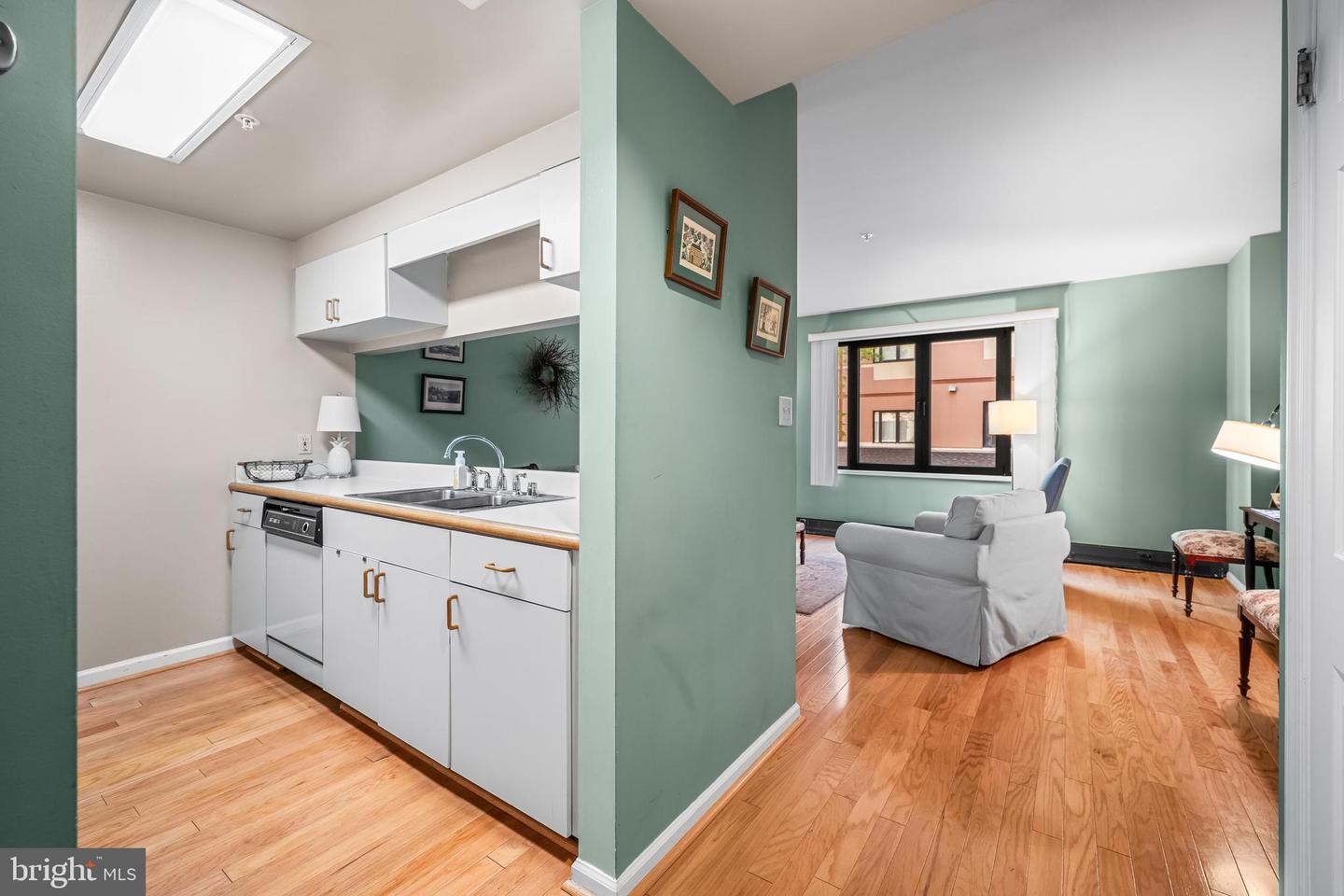 1000 Fell St #215