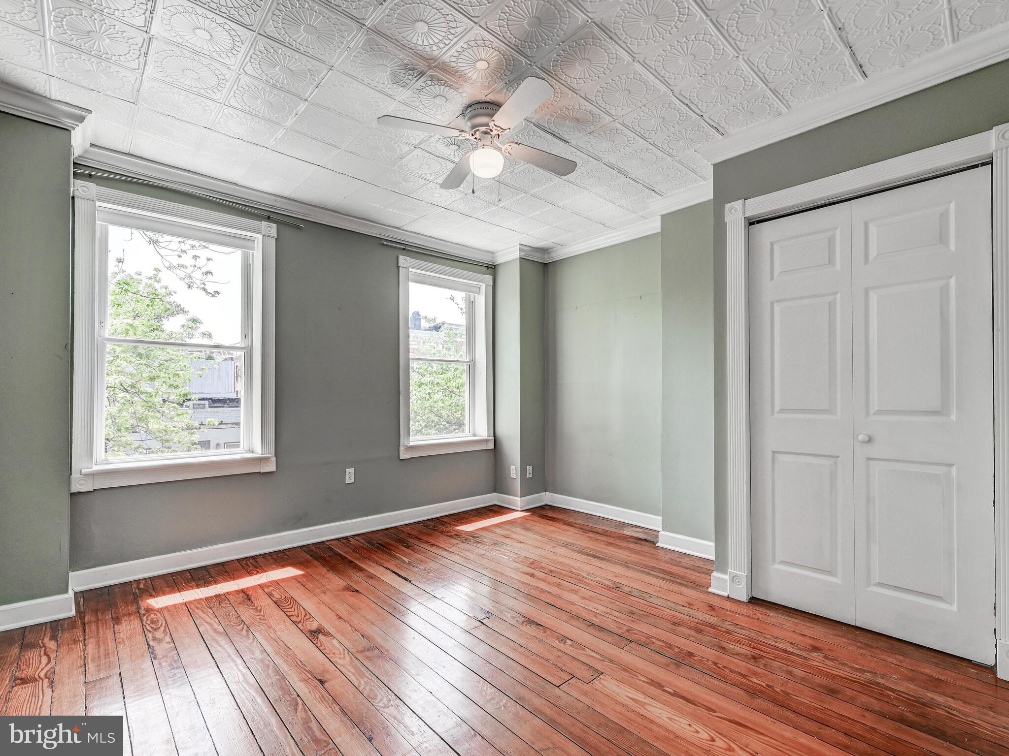 2234 E Fairmount Ave