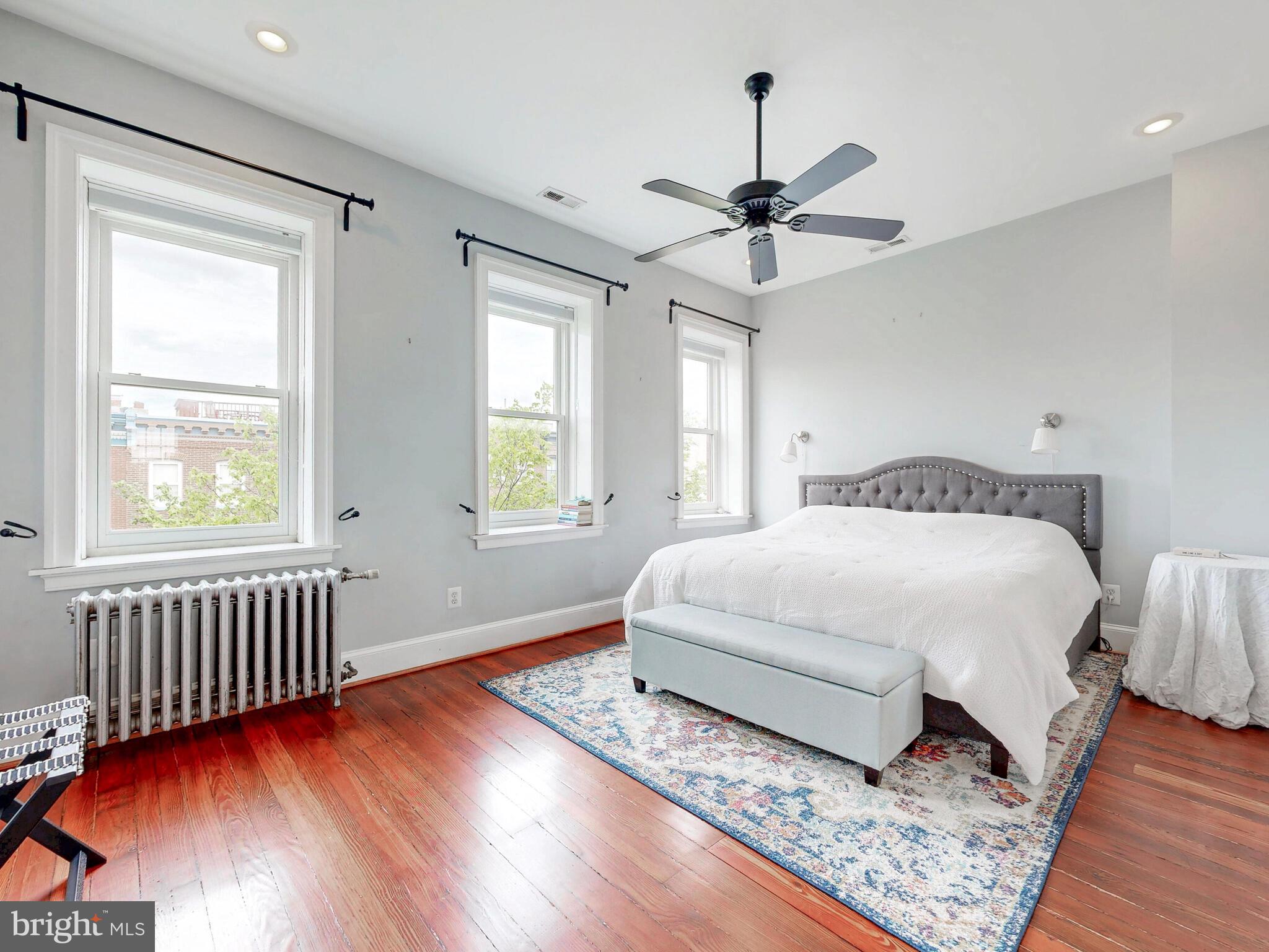 2015 E Baltimore St