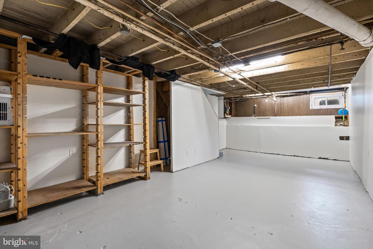 806 W 32nd St