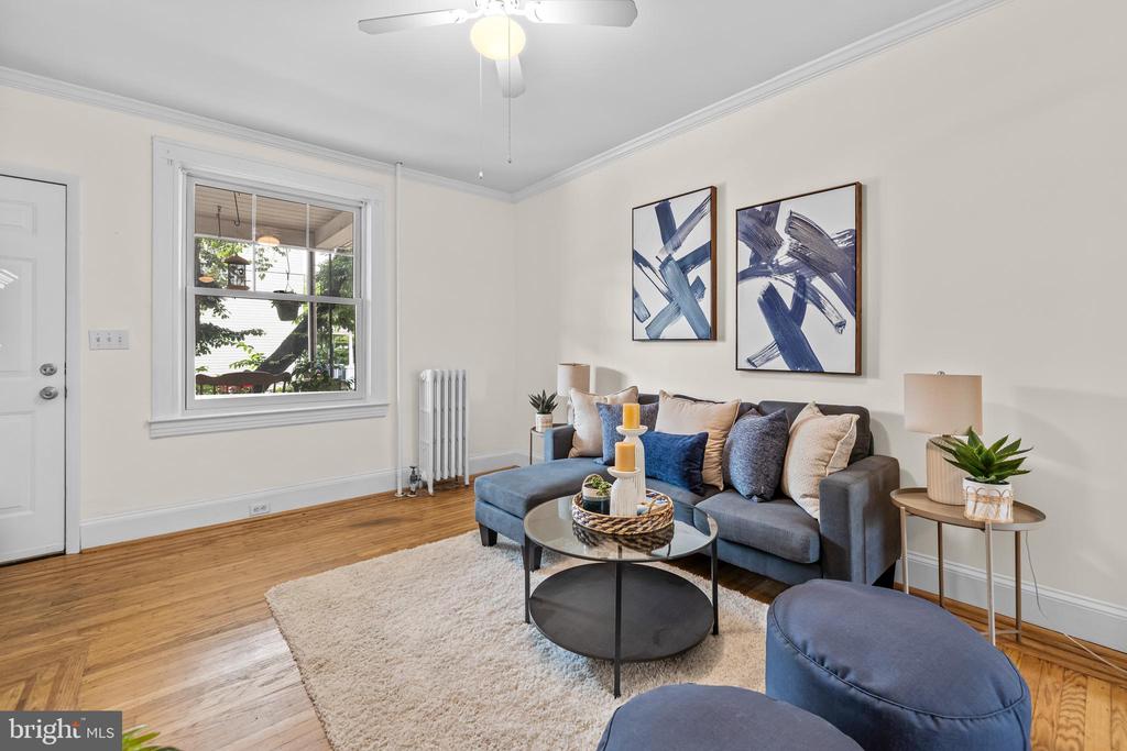 806 W 32nd St