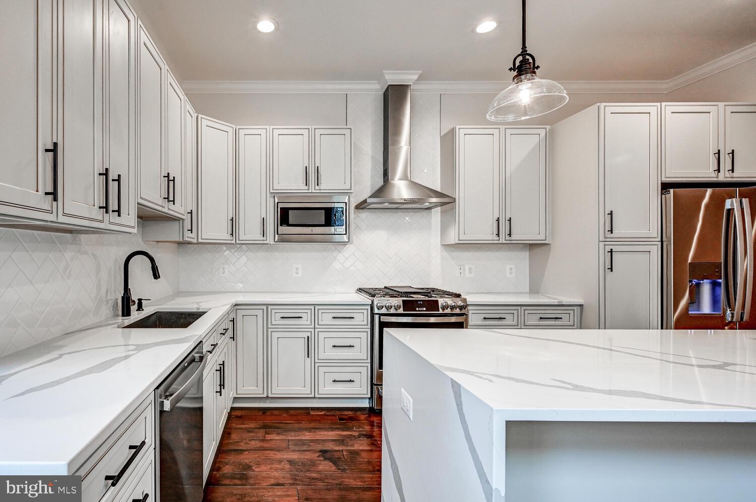 8 S. Collington Avenue