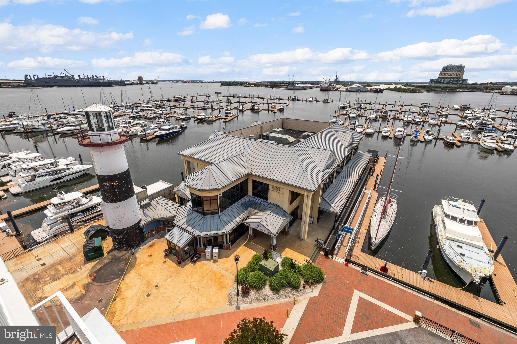 2702 Lighthouse Pt E #638