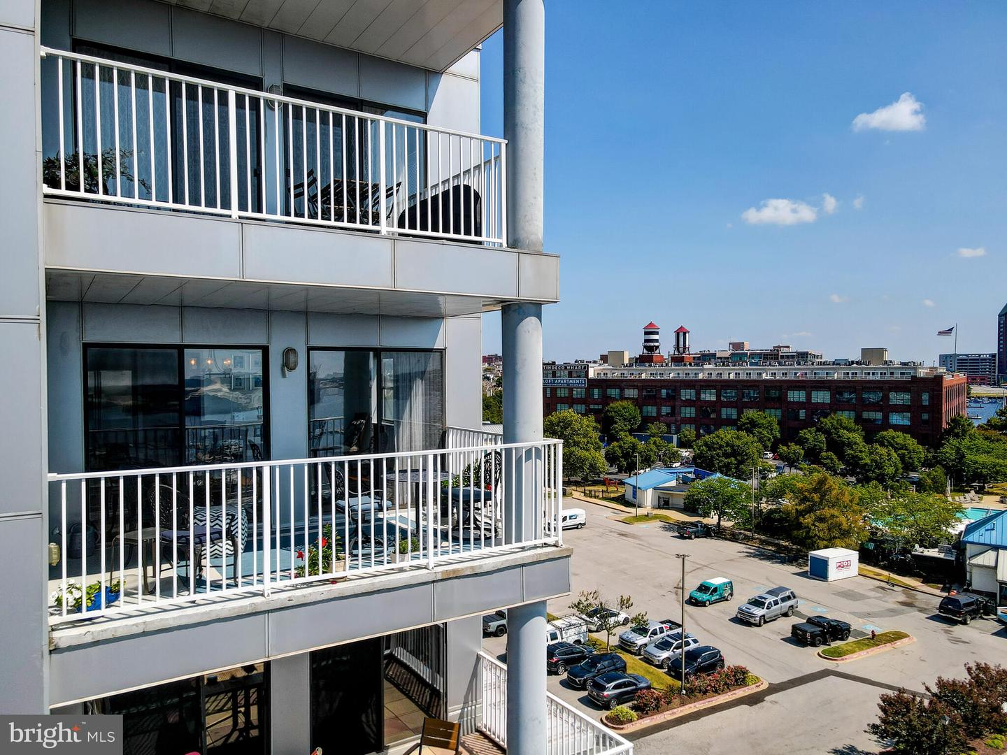 2702 Lighthouse Pt E #638