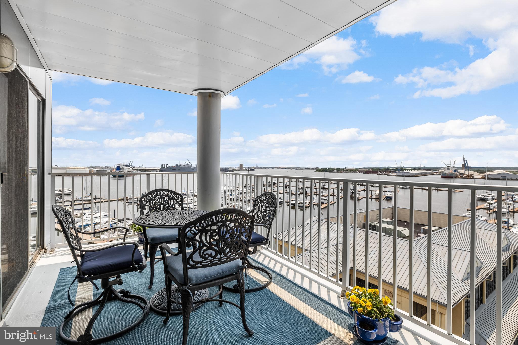 2702 Lighthouse Pt E #638