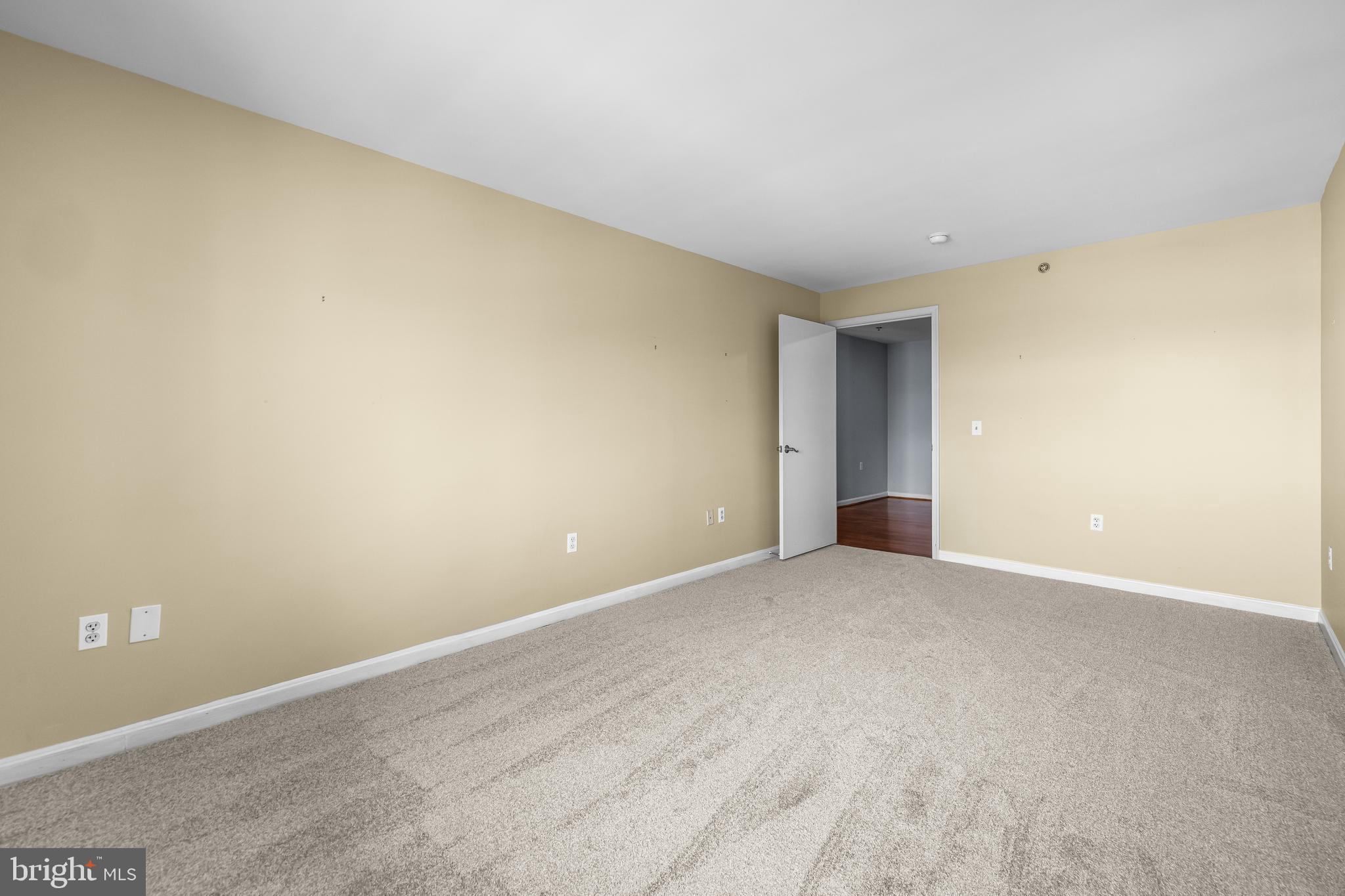 2702 Lighthouse Pt E #638