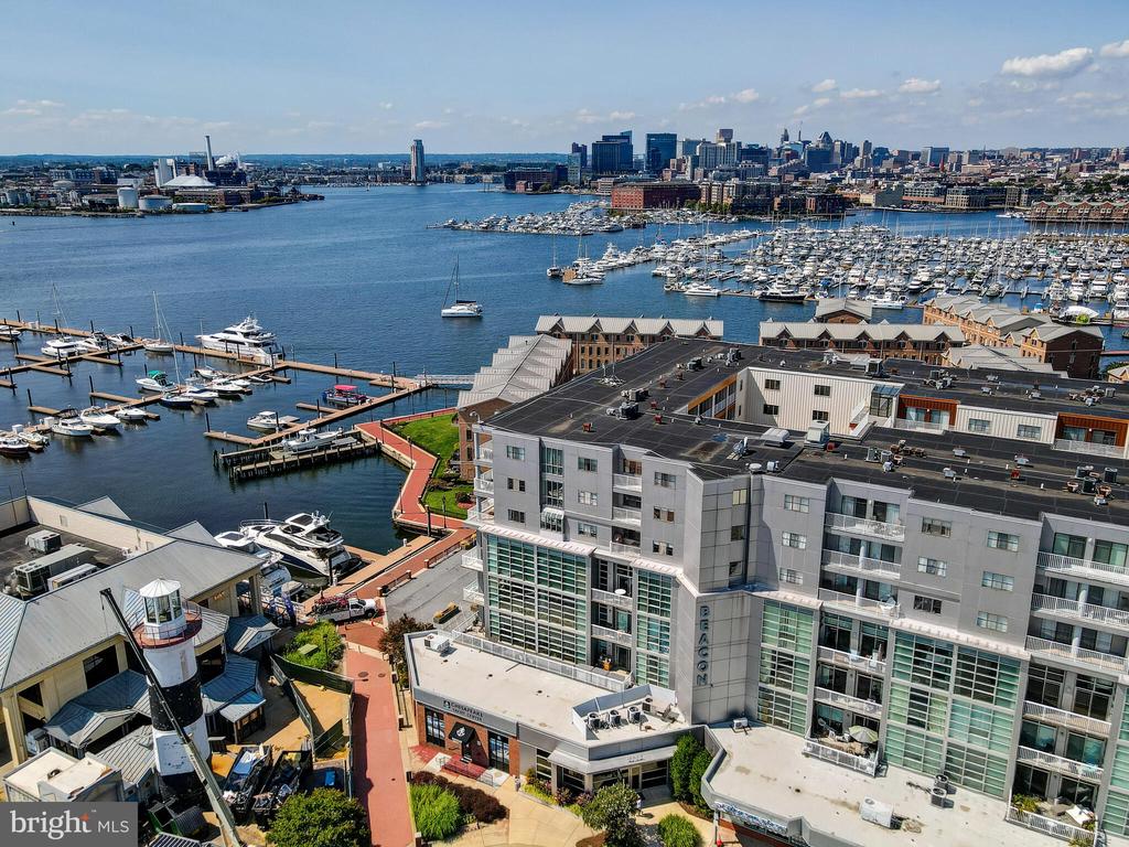2702 Lighthouse Pt E #638