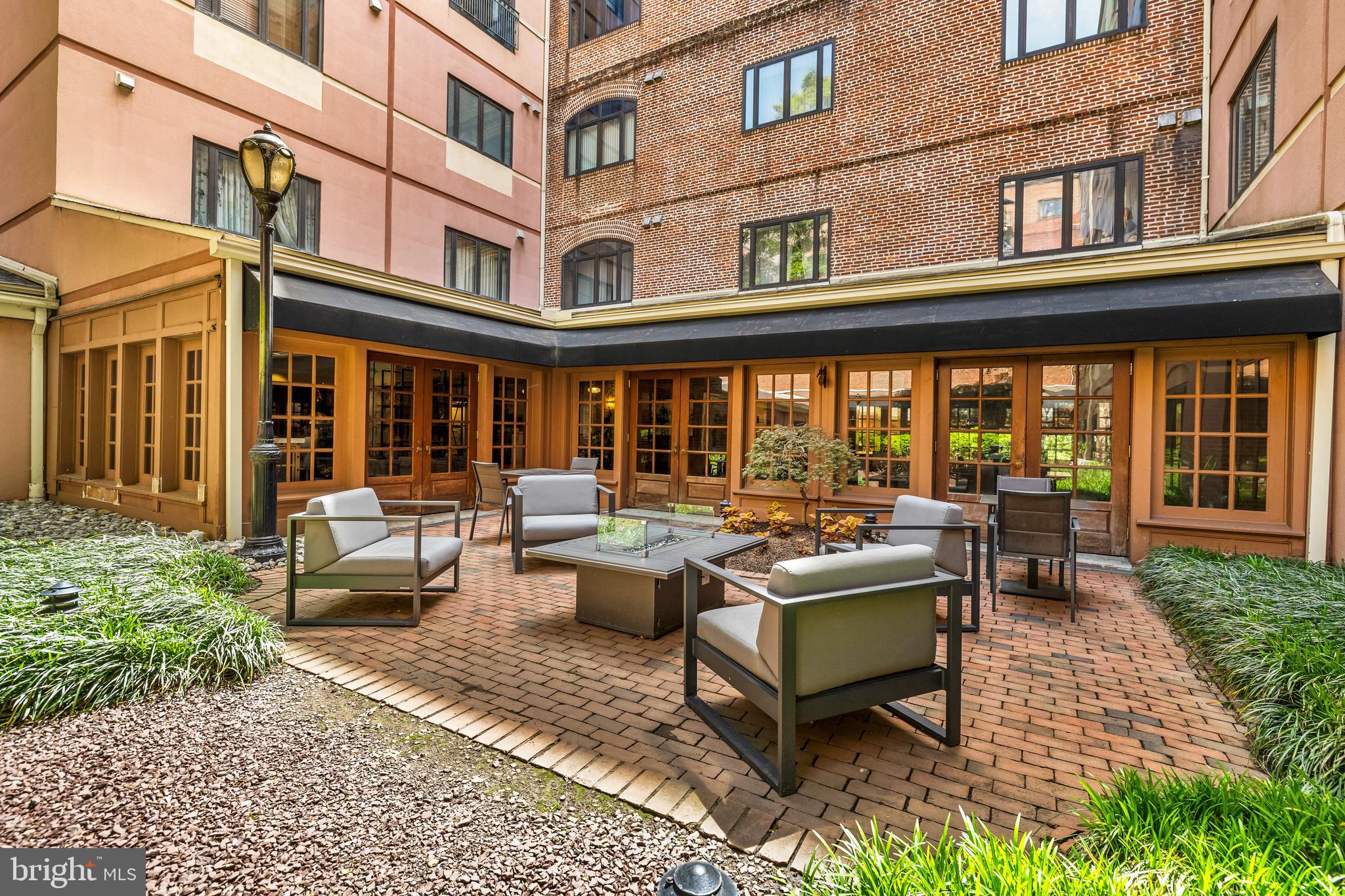 1000 FELL STREET 421