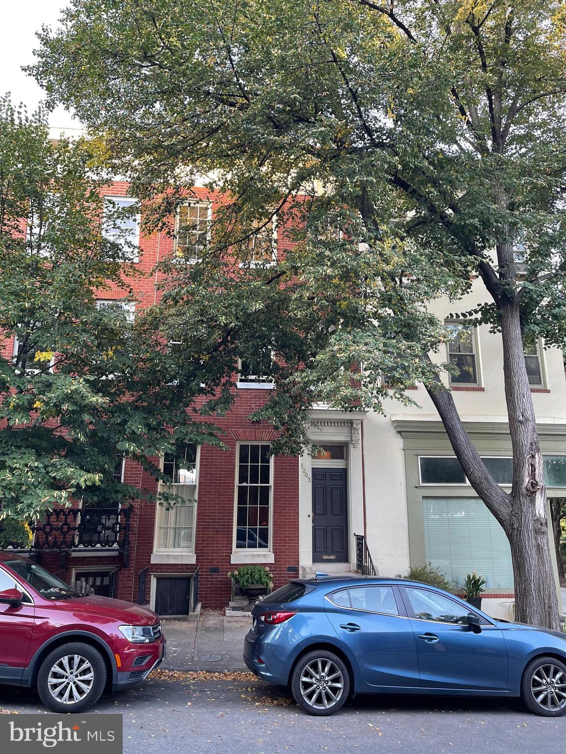 1203 BOLTON STREET