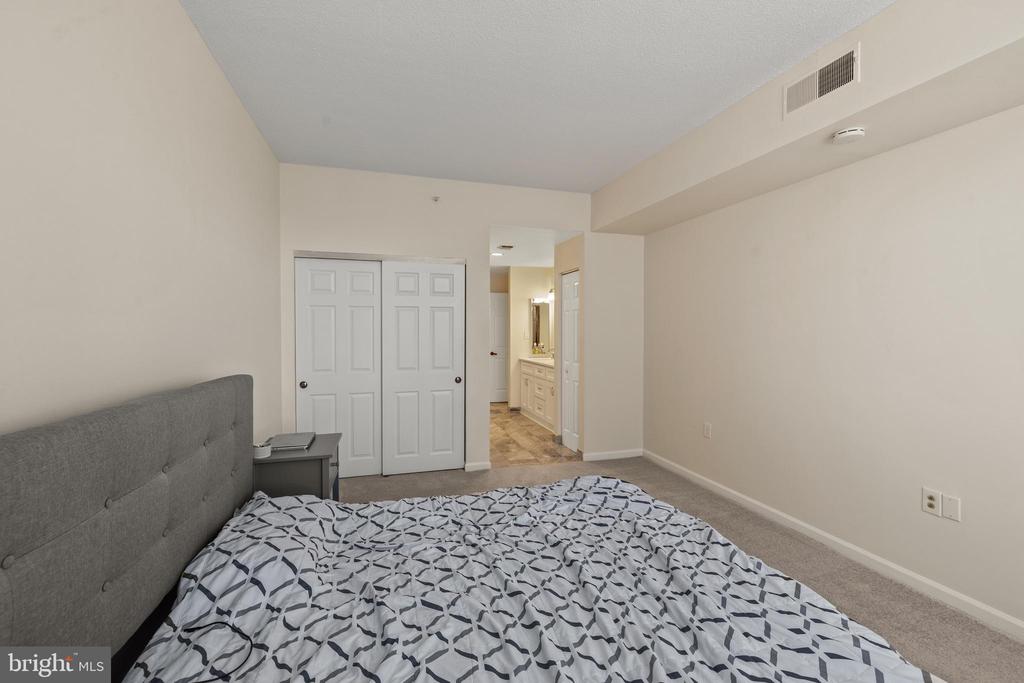 3801 CANTERBURY ROAD 708